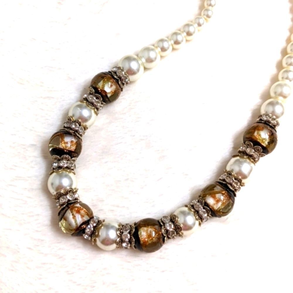 Vintage 90's Faux Pearl/Glass Beads & Rondal Rhinestone Bead Necklace - Picture 7 of 13